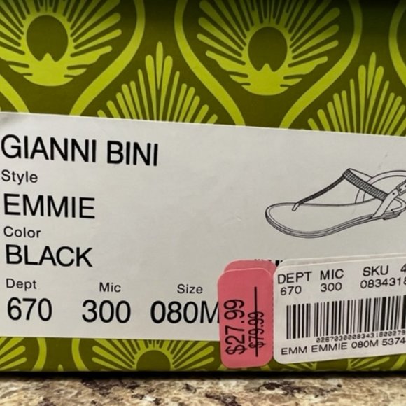 Gianni Bini Patent Sandals - Picture 2 of 4